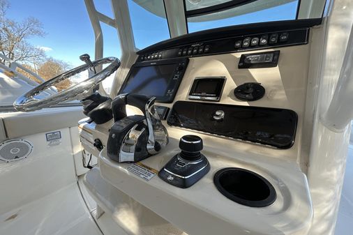 Boston Whaler 280 Outrage image