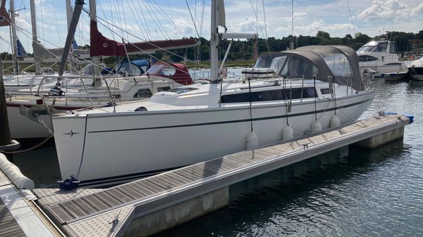 Bavaria Cruiser 33