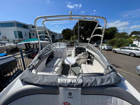 Yamaha-boats AR230-HO image