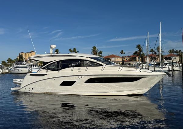 Sea Ray Sundancer 400 image