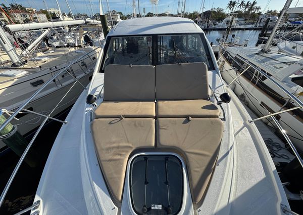 Sea Ray Sundancer 400 image