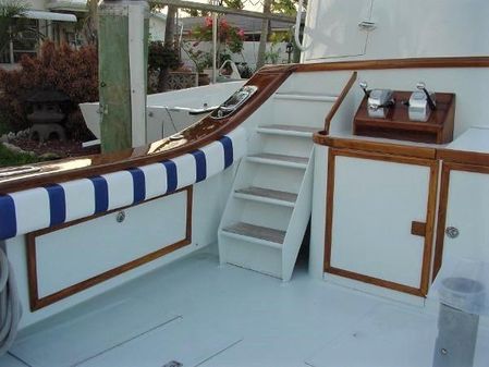 Burger Cockpit Motor Yacht image