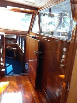 Burger Cockpit Motor Yacht image
