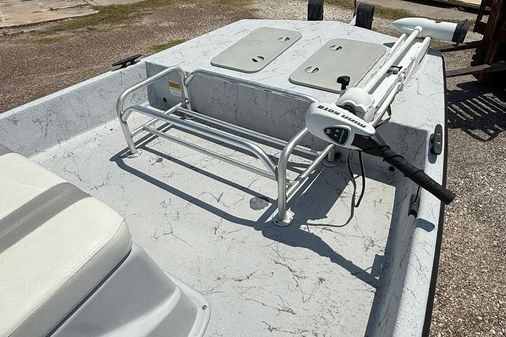 Majek 18 Redfish image