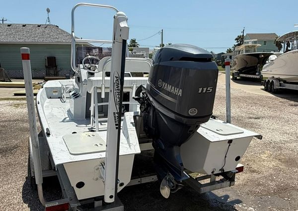 Majek 18 Redfish image