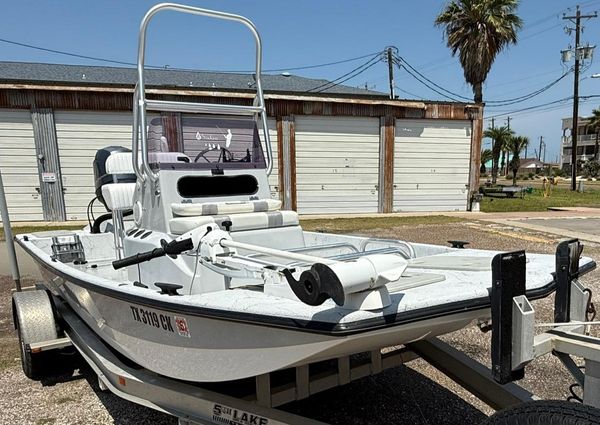 Majek 18 Redfish image