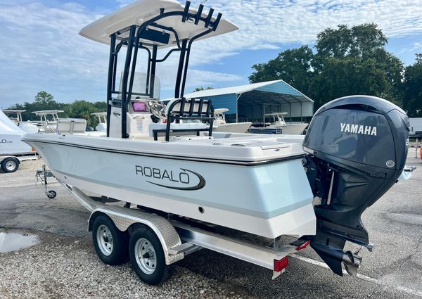 Robalo 226-CAYMAN image