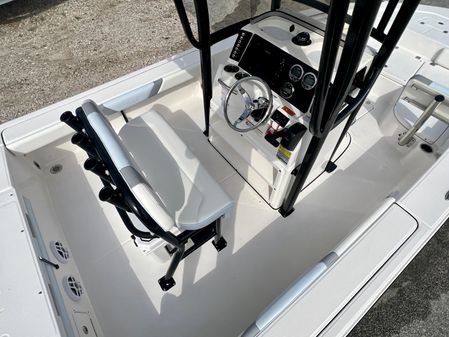 Robalo 226-CAYMAN image