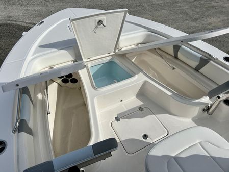 Robalo 226-CAYMAN image