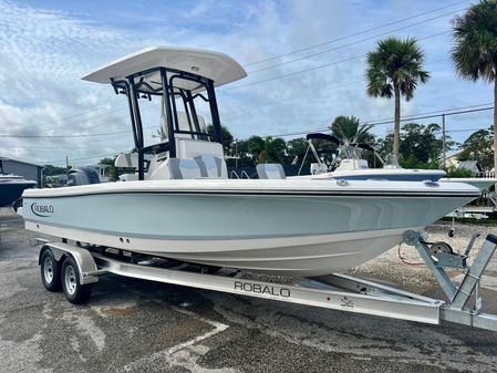 Robalo 226-CAYMAN image