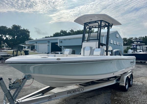 Robalo 226-CAYMAN image