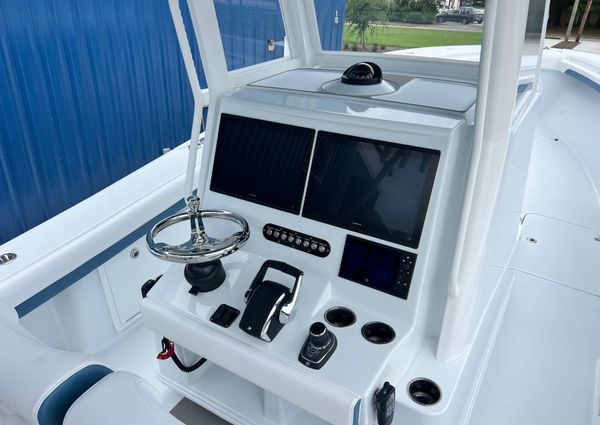 Yellowfin 36 image