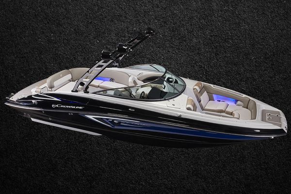 Crownline E275 Surf - main image