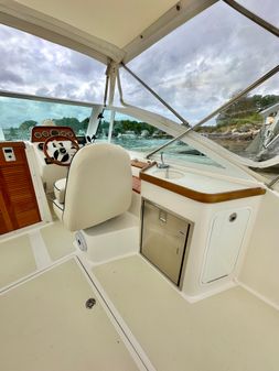 Hunt Yachts Harrier 25 image