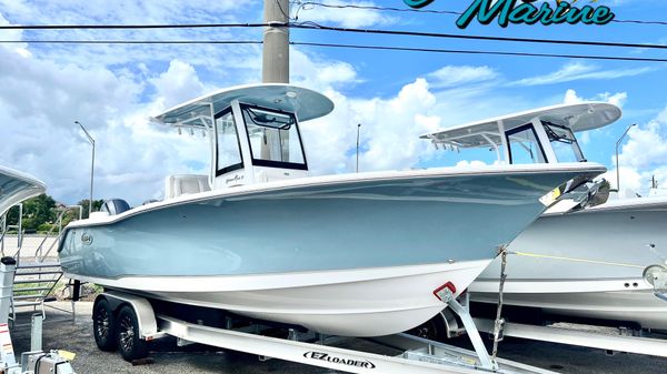 Sea Hunt Gamefish 27 Coffin Box