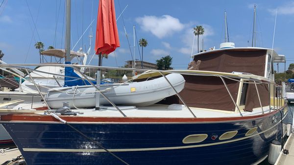 Pacemaker 44' Motor Yacht 