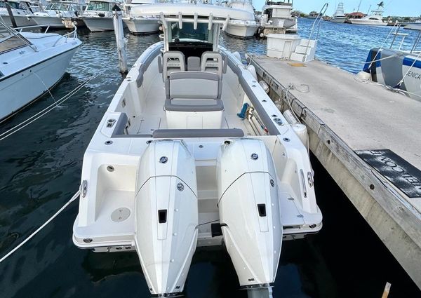 Boston Whaler 330 Outrage image