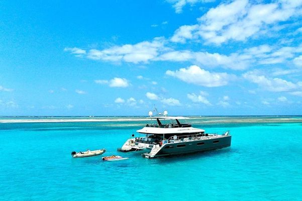 Lagoon 630 Motor Yacht - main image