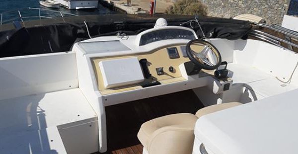 Princess Yachts 62 Flybridge image