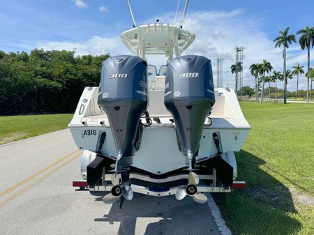 Cobia 296-CENTER-CONSOLE image