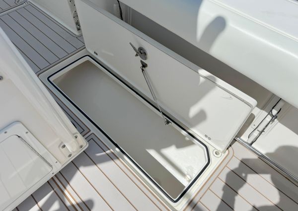 Cobia 296-CENTER-CONSOLE image