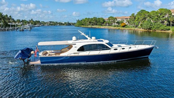 Palm Beach Motor Yachts PB50