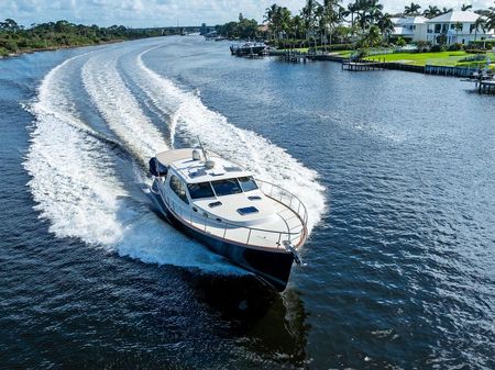 Palm Beach Motor Yachts PB50 image