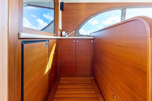 Palm Beach Motor Yachts PB50 image