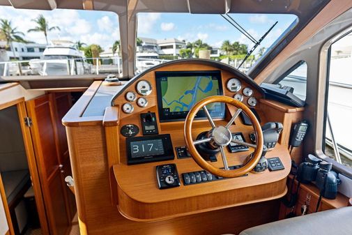 Palm Beach Motor Yachts PB50 image