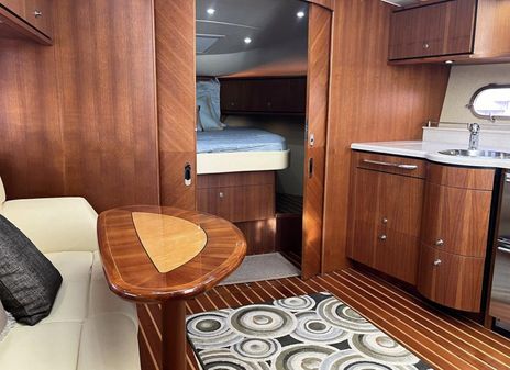 Tiara Yachts 3900 Sovran image