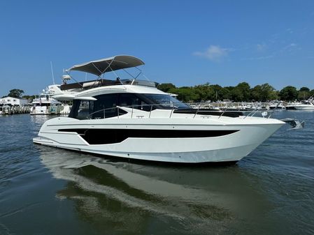 Galeon 500 Fly image