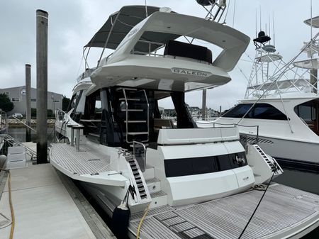 Galeon 500 Fly image