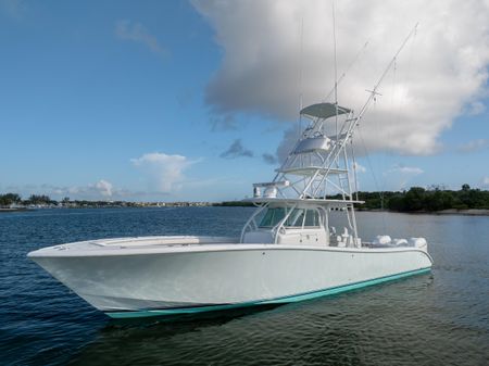 Yellowfin 42 Offshore image