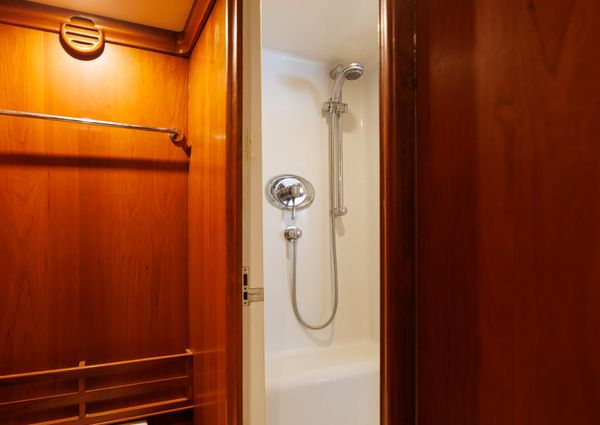 Tiffany Enclosed Bridge Sport fish image