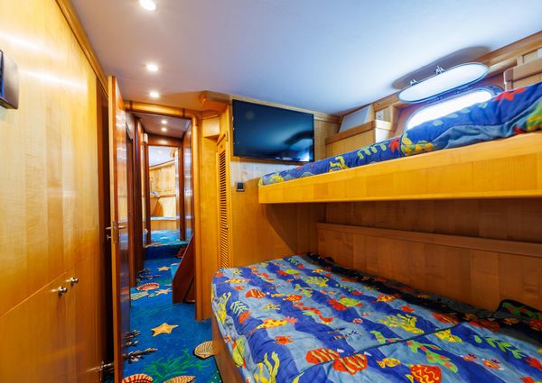 Tiffany Enclosed Bridge Sport fish image