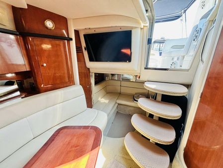 Sea Ray 320 Sundancer image