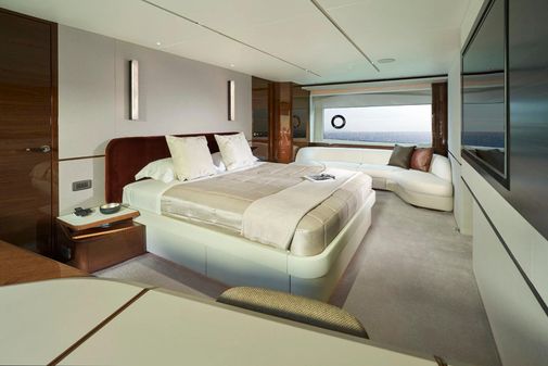 Princess-yachts X95-VISTA image