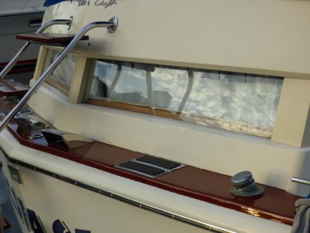 Chris-craft 42-COMMANDER image