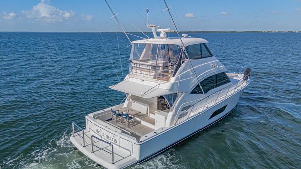 Riviera 52 Enclosed Flybridge image