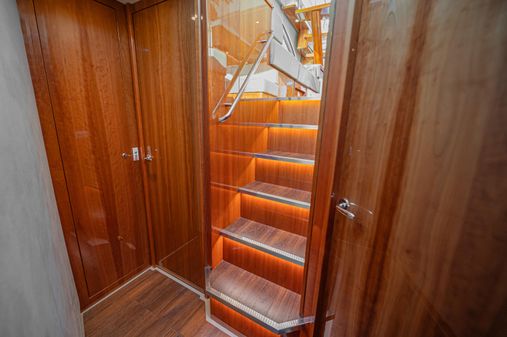 Riviera 52 Enclosed Flybridge image