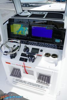 Sea-hunt ULTRA-305 image