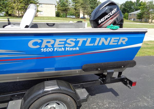 Crestliner 1600-FISH-HAWK-SC image