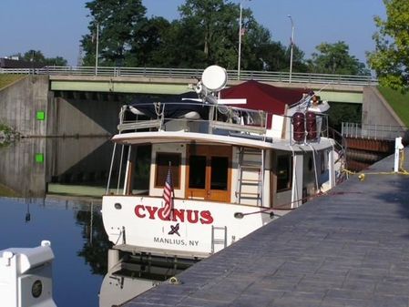 Kadey-krogen 42-TRAWLER-HULL-130-OF-209-BUILT image