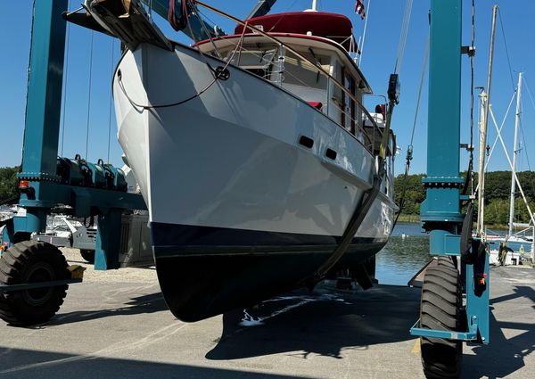 Kadey-krogen 42-TRAWLER-HULL-130-OF-209-BUILT image