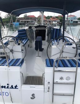 Beneteau 473 image