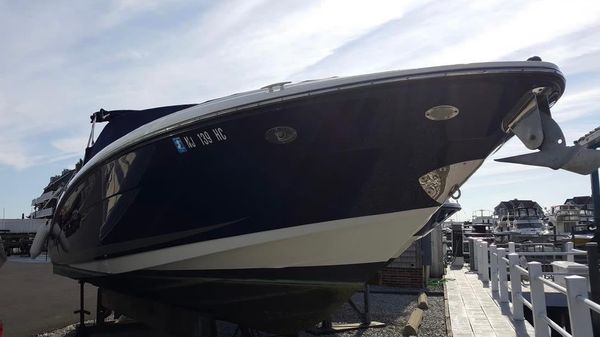Sea Ray 270 SLX