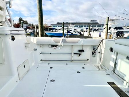 Boston Whaler 345 Conquest image