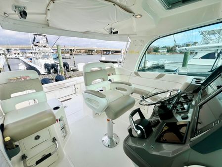 Boston Whaler 345 Conquest image