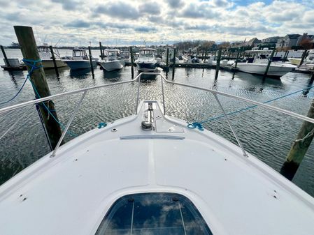 Boston Whaler 345 Conquest image