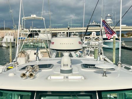 Boston Whaler 345 Conquest image